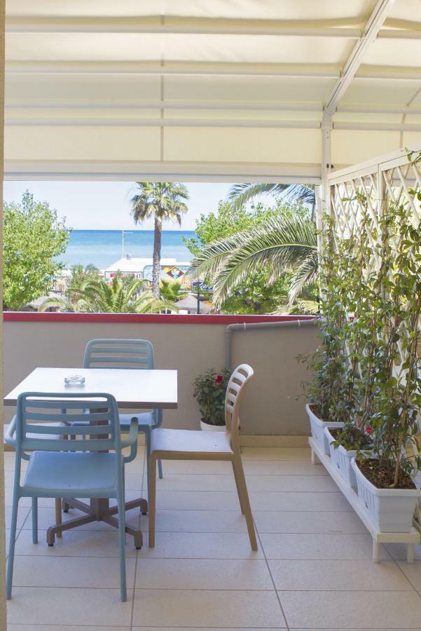 Sulmare Alba Adriatica住宿加早餐旅馆 外观 照片